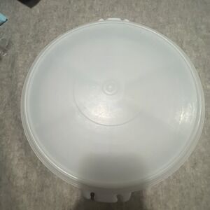Vintage Tupperware White Party Susan Divided Vegetable Relish Tray w Lid